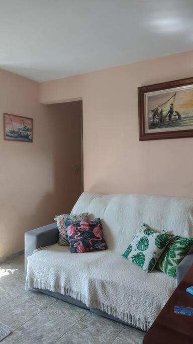 Apartment Com Ar Condicionado Em Compartilhado E Estacionamento Gratis *